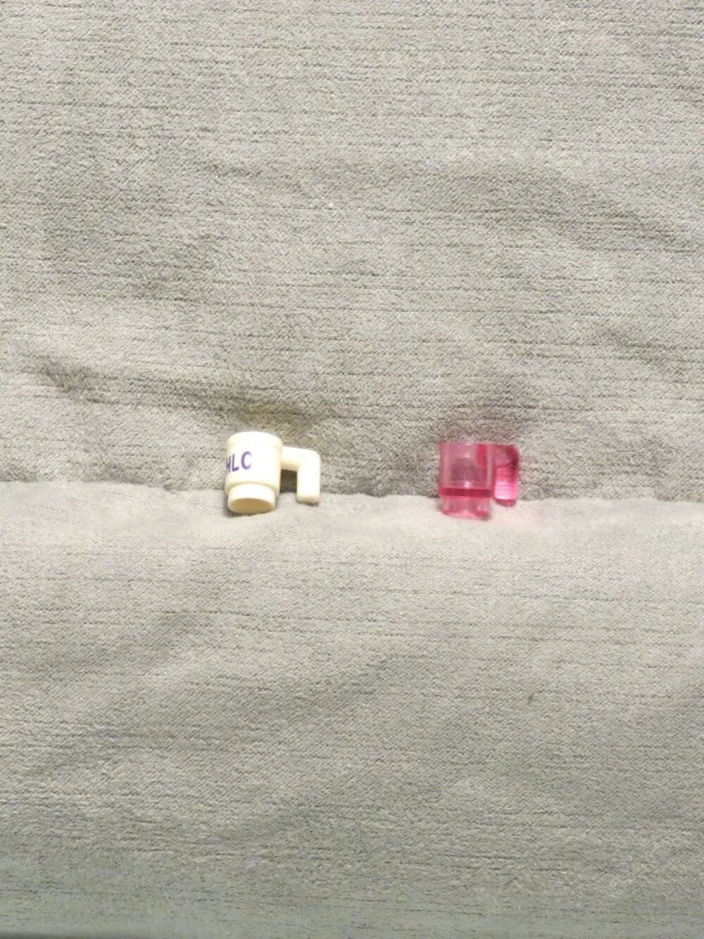 Lego lot of 2 Cups/White 